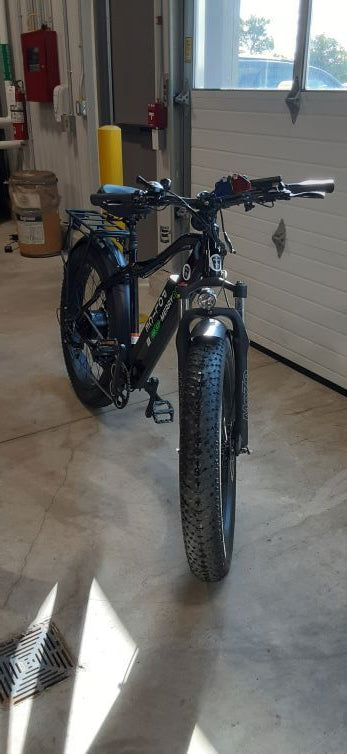 Electric bike specifications: 48volt 500 watt Bafang motor, Samsung Lithium ION Battery, Kenda tires, Shimano Gears, Tektro Hydraulic Disc brakes, Electric Fat Tire Bikes, Electric Mountain Bike, Paladin ,Ebike, Fat bike